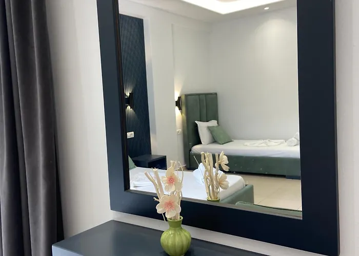 Bodini Guest house Himare