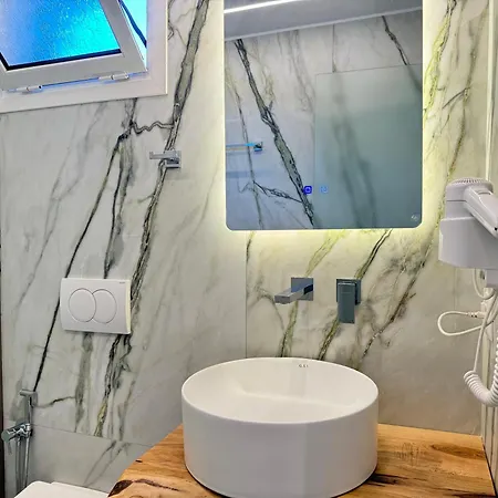 Bodini Vendégház Himara